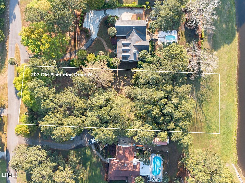 1st image of 207 Old Plantation Dr W