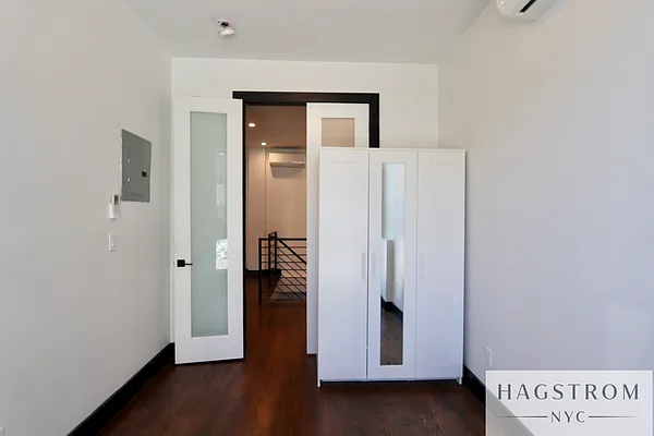 Rented by Hagstrom Management Inc | media 13