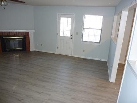 Family room, door to deck