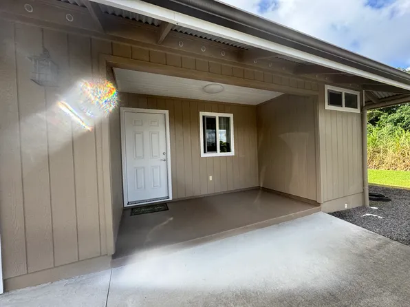 1002 Kahua Kolepa St, Hilo, HI 96720