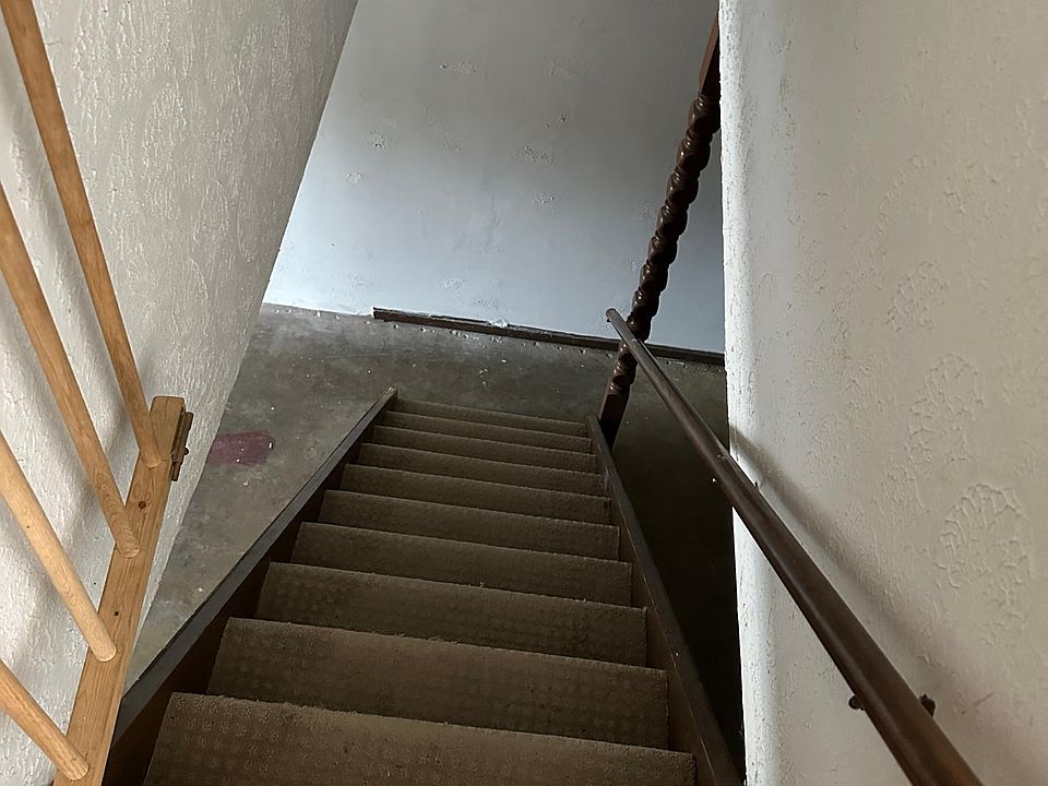 1st image of 1838 Bristow Dr