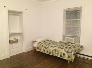 38 Gordon St APT 1, Framingham, MA 01702