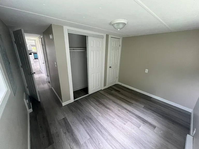 8 Brown Rd — Photo 11