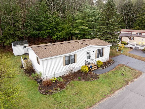 4th image of 52 Monadnock Drive