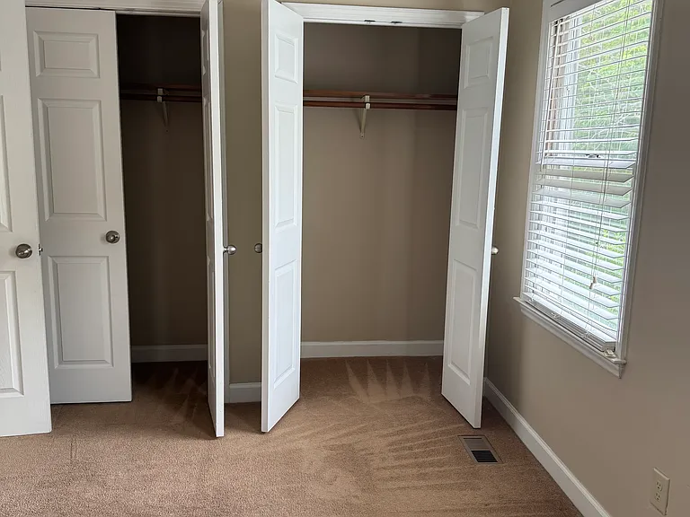 12 Durbin Pl — Photo 26