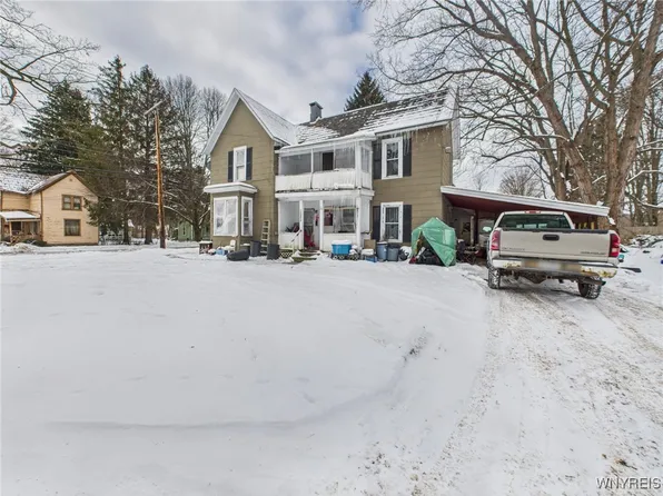 155 N Brooklyn Ave, Wellsville, NY 14895