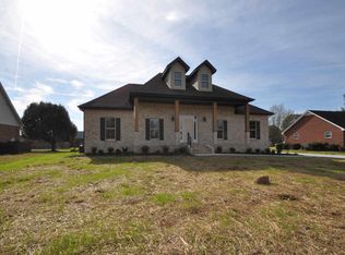 2232 Red Mile Rd, Murfreesboro, TN 37127