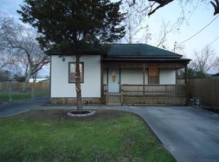 4401 Saint Goar St, Dickinson, TX 77539