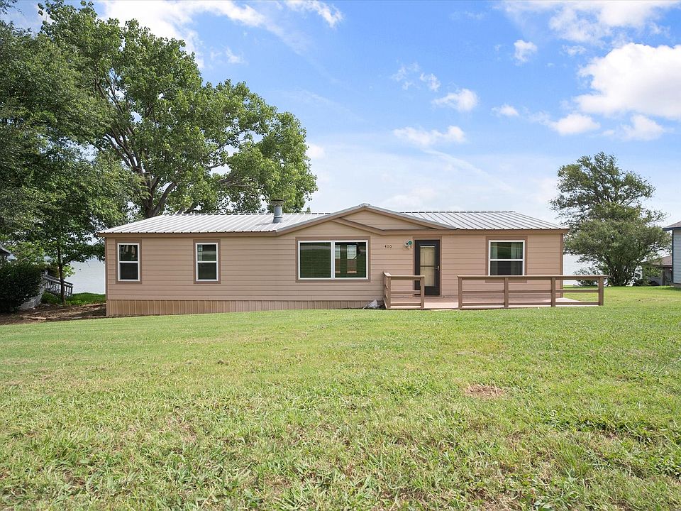 1st image of 410 SE County Road 3048c