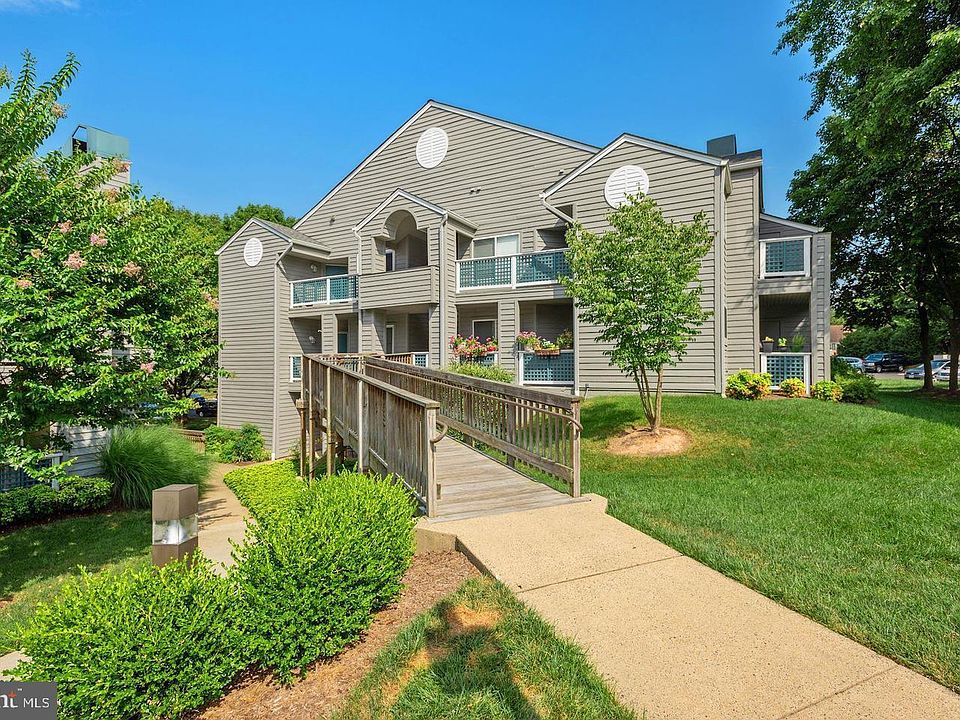 2nd image of 1504 Summerchase Ct