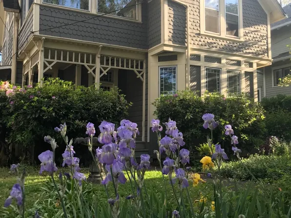 1534 SE Nehalem St, Portland, OR 97202