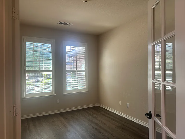 508 Cypress Hill Dr — Photo 6