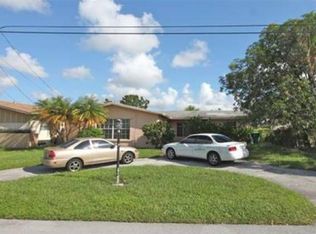 6725 Rose Dr, Miramar, FL 33023