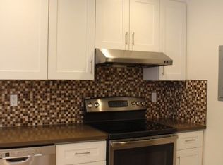 27 Crystal Springs Rd APT 4, San Mateo, CA 94402