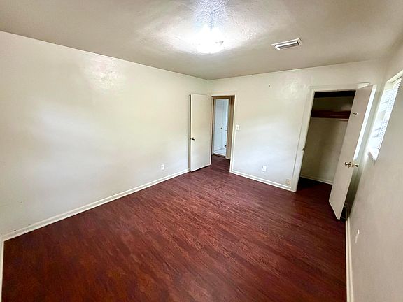 5th image of 780 50th St Unit B