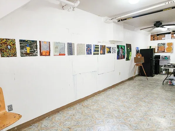 206 E 7th St #G, New York, NY 10009