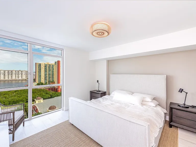 400 Sunny Isles Blvd #1518 — Photo 15