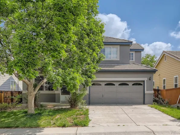 387 Ivory Cir, Aurora, CO 80011