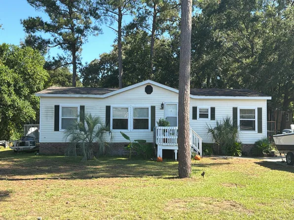 7805 Coxe Ln, Wilmington, NC 28412