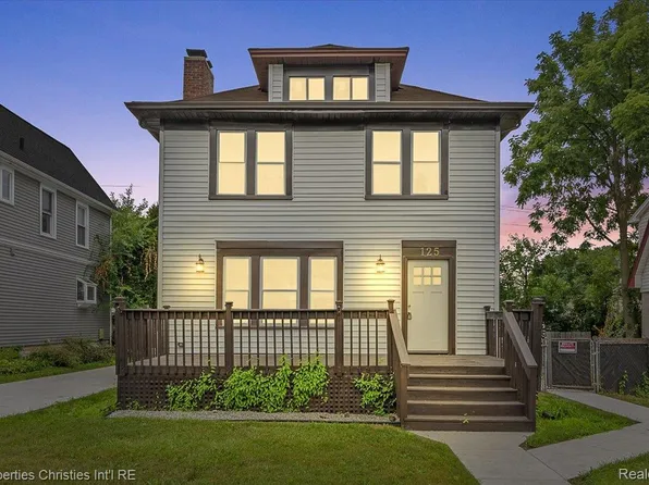 125 Alice Ave, Bloomfield Hills, MI 48302