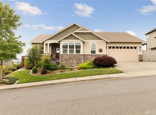 17204 111th St E, Bonney Lake, WA