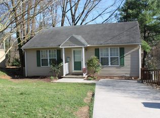 3134 Woodlawn Ave SW, Roanoke, VA 24015
