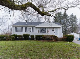 1145 Doris Dr, Hubbard, OH 44425