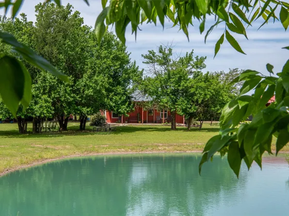 8665 County Road 669, Blue Ridge, TX 75424
