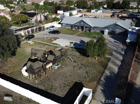 17384 Kaison Cir, Riverside, CA 92508