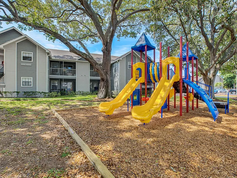 8500 Belcher Rd — Photo 30