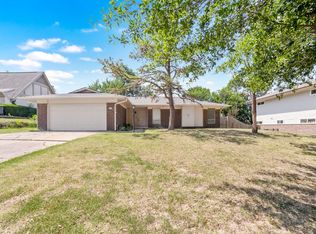 3616 E 70th St S, Tulsa, OK 74136