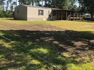 269 Honeysuckle Rd, Zavalla, TX 75980