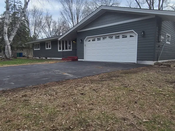 545 Orchid Ln N, Plymouth, MN 55447