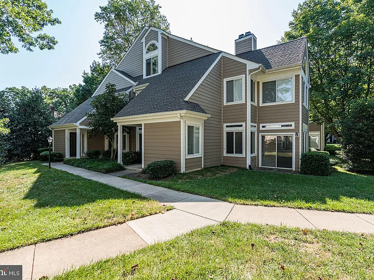 12232 Fort Buffalo Cir #511 — Photo 37