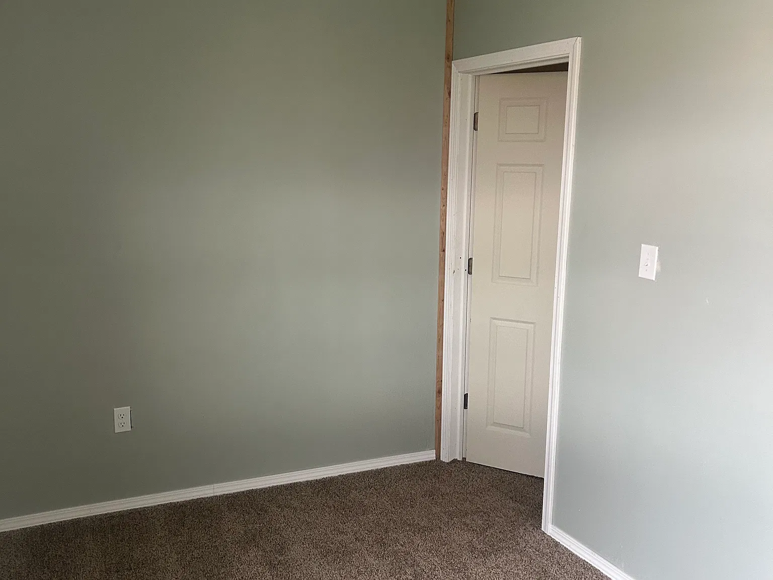 3 bed, 800 sqft, $1,195 — Photo 3
