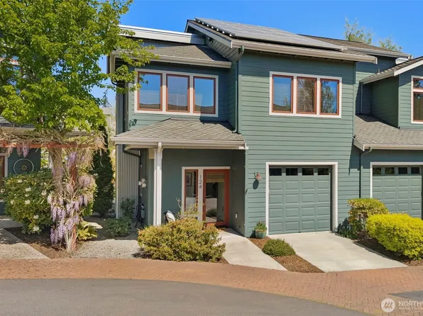 124 Jacolet Lane NW, Bainbridge Island, WA 98110