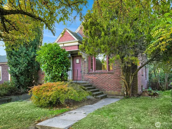 7739 13th Avenue NW, Seattle, WA 98117