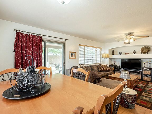 4th image of 2239 S 63rd Dr