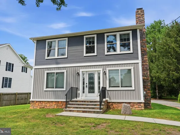 1633 Reed Rd, Pennington, NJ 08534