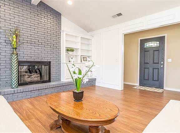 4th image of 2704 Winterstone Dr