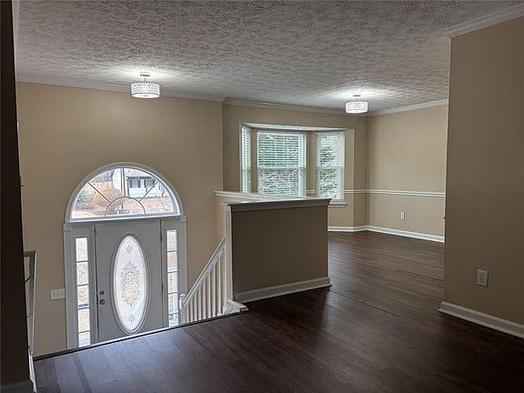 2nd image of 3410 Camens Ct