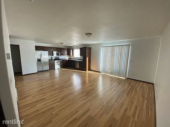Livingroom-kitchen