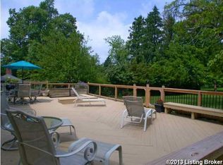 11703 E Osage Rd, Louisville, KY 40223