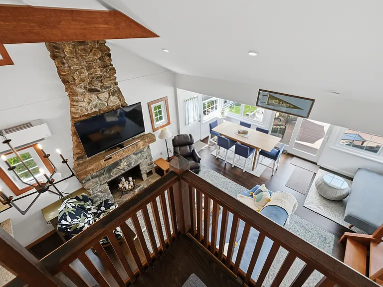 11 Cedar Dr — Photo 31