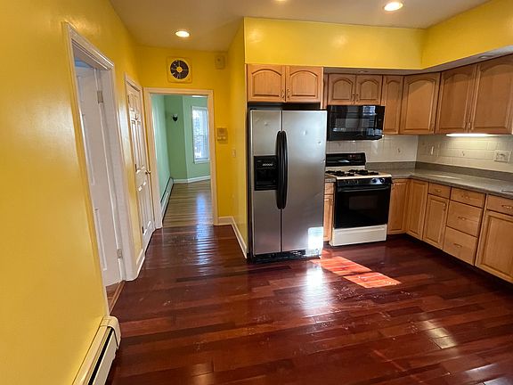 5th image of 6 Eliot St #1