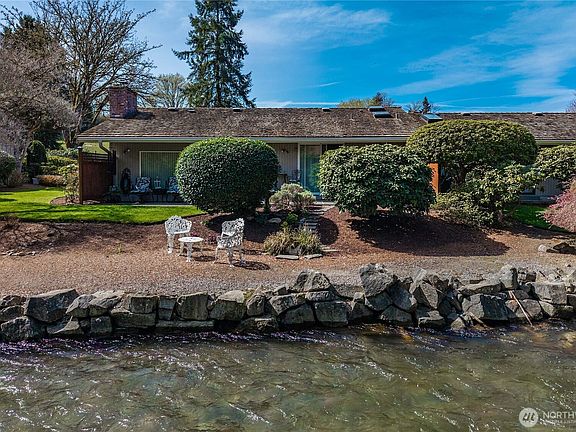 3rd image of 7055 81st Street SW