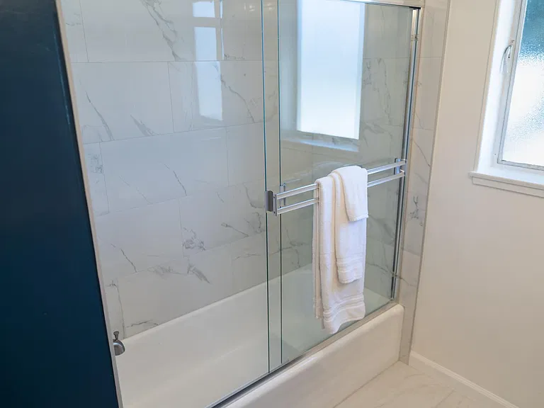 1406 W Roberta Ave — Photo 57