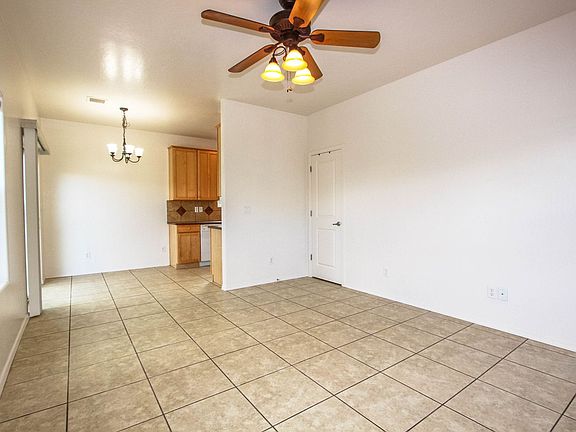 3rd image of 13011 E Cobb Ct