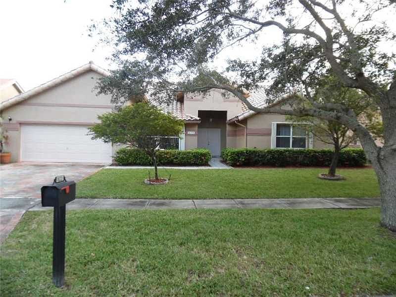1st image of 16220 NW 13th St