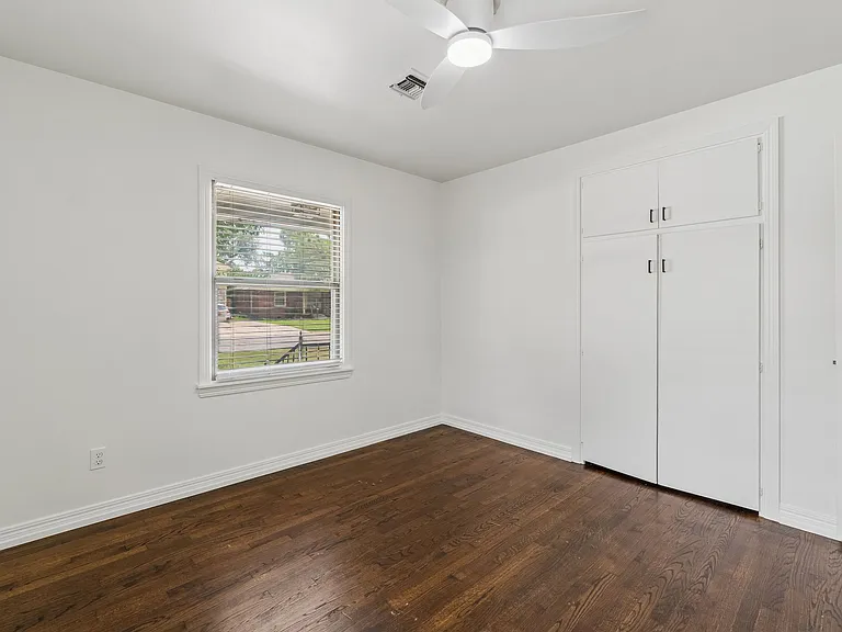 2029 Andover Ct — Photo 21